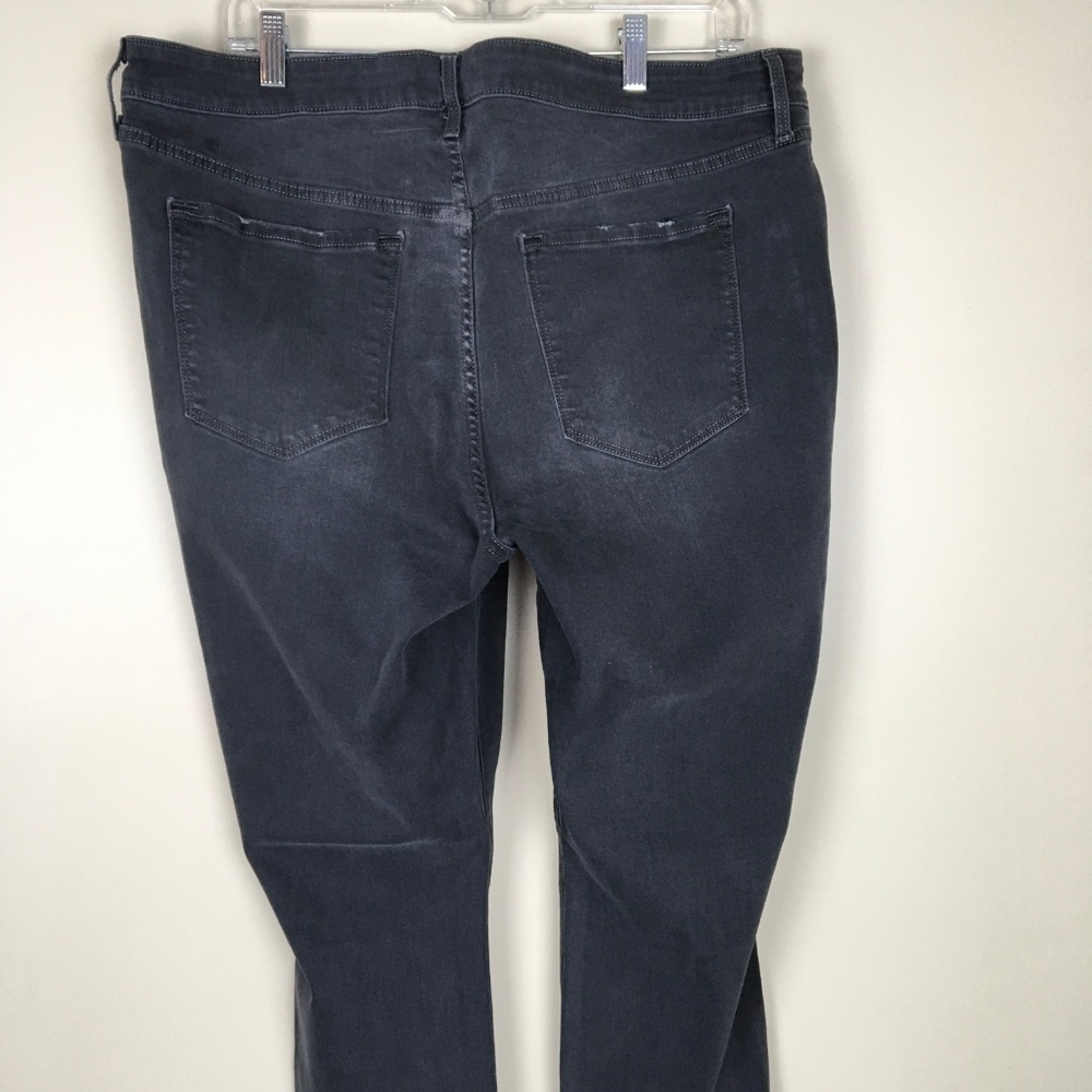 OLD NAVY ROCKSTAR MID RISE BLACK JEANS DISTRESSED - Picture 7 of 7